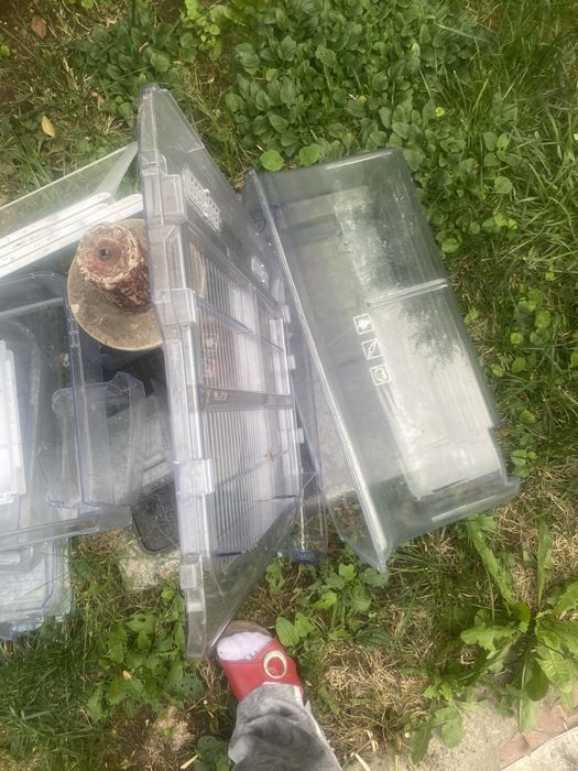 Manere, rafturi, piese combina beko