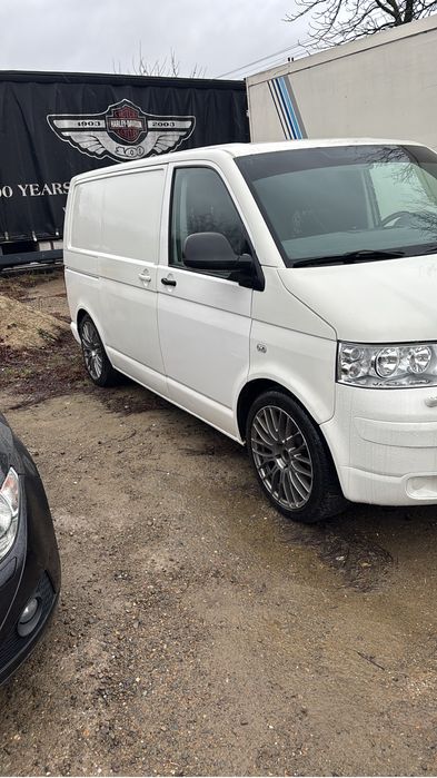 Vand t5 din 2004.350000motor 1.9, km