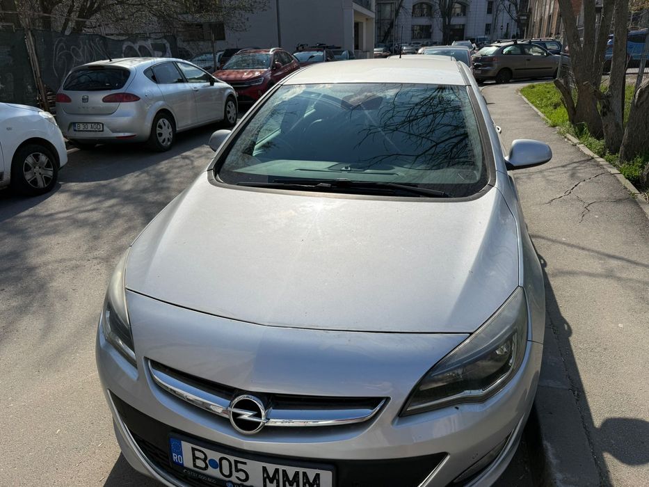 Opel Astra 2014 - prim proprietar