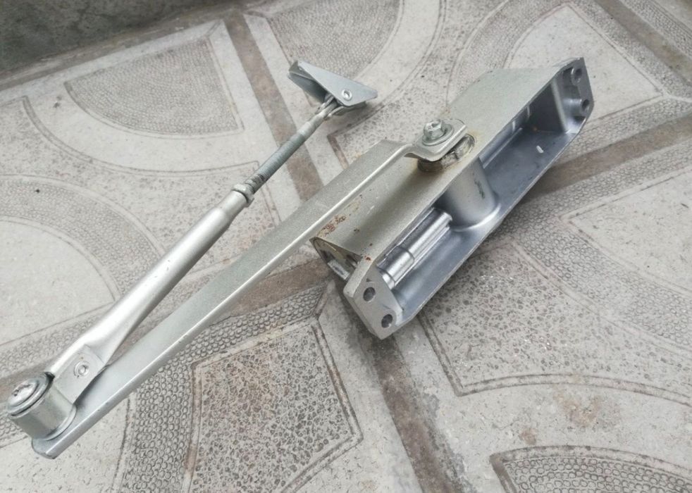 Автомат за врата