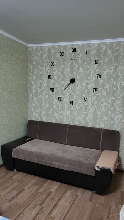 Продаётся  диван