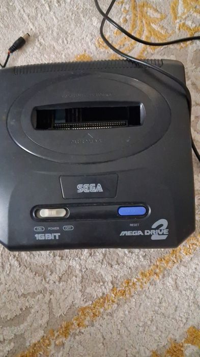 Продам старую сегу mega drive 2