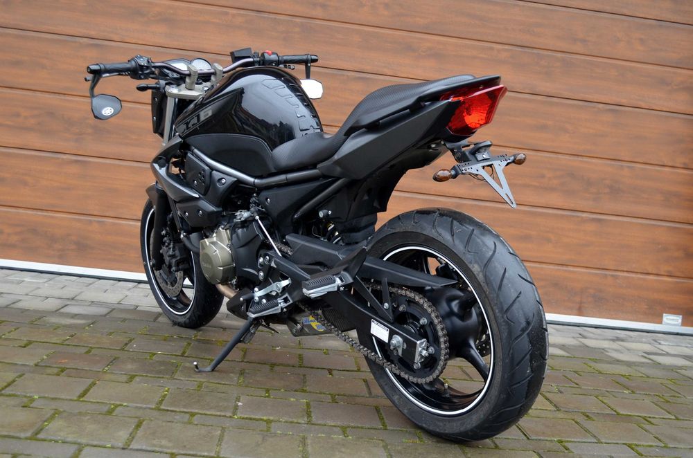 Yamaha XJ6 Abs - Leo Vince  ~Rate fixe~
