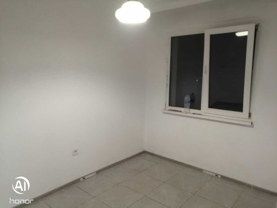 Апартамент 2 стаи и кухня - Център