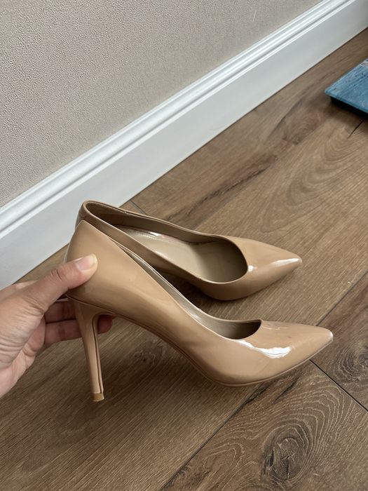 Кожаные туфли лодочки