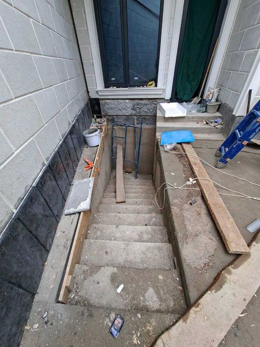 Продаю свою 3 этажную неж. помещение