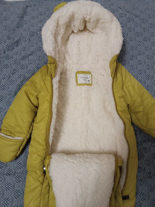 Combinezon/ salopeta iarna cu gluga 3-6 luni