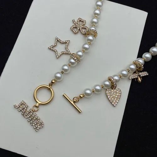 Колиета dior gucci balenciaga miu