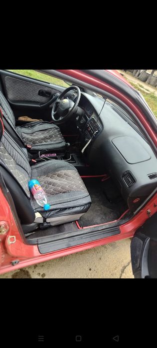 Продам Ниссан Премьеру