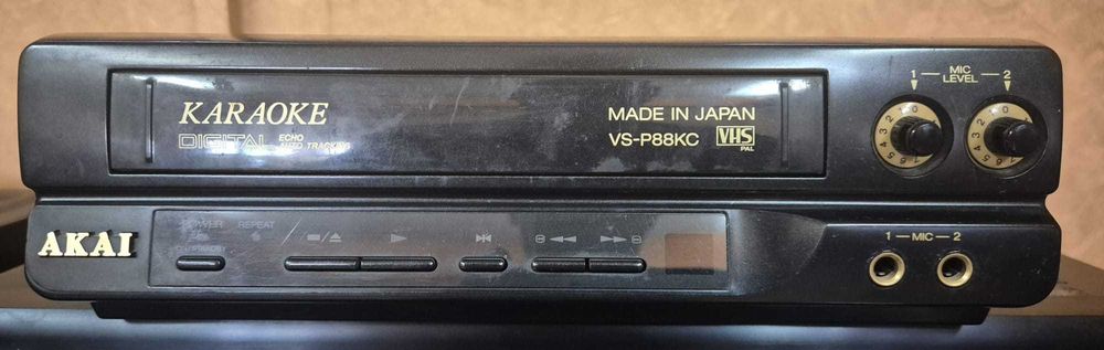 AKAI -Video player model VS-P88KC