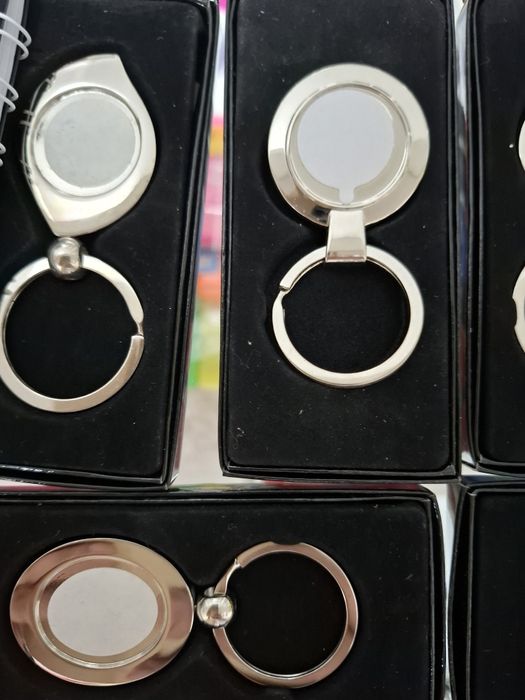 Срочно  Продам брелоки качественые 300тг