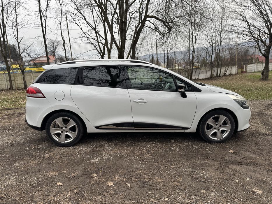 Renault Clio Sport Tourer 4 1.5 DCI