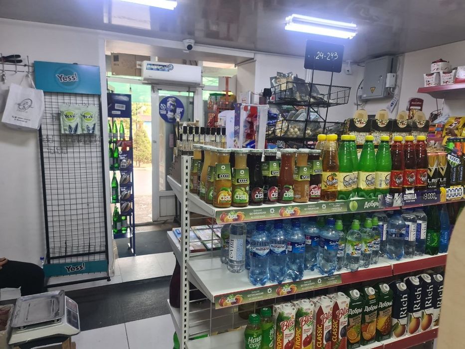 Продаётся  коммерческое помещение.  Магазин.  Вторая  линия