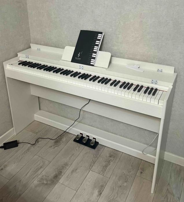 Цифровое фортепиано!