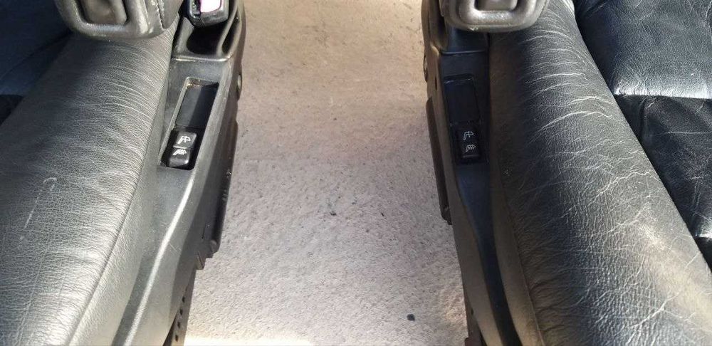 Передние сидения bmw e34