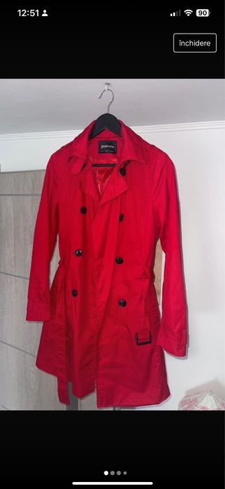 Trenci roșu Stradivarius !