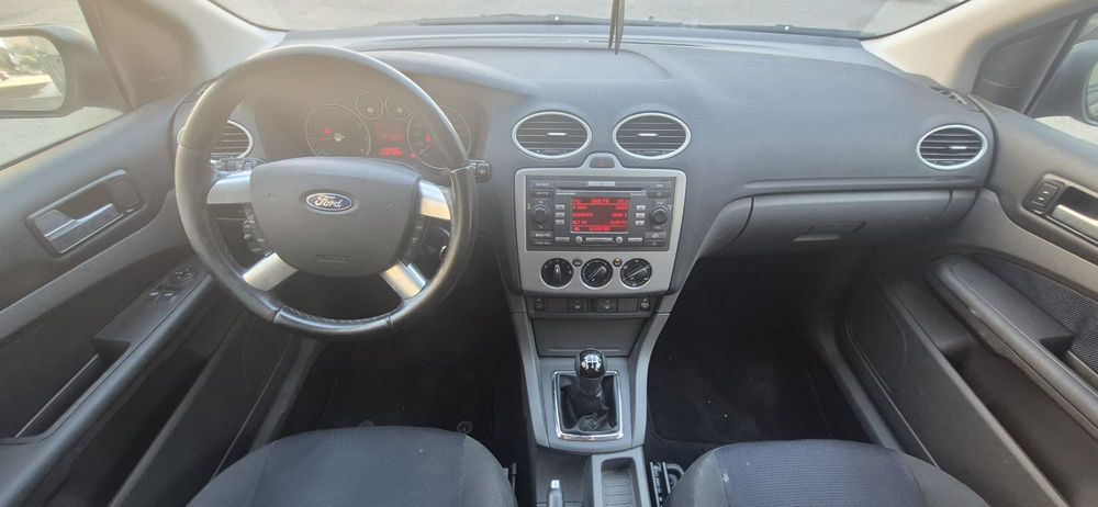 Ford Focul 1.6 benzina