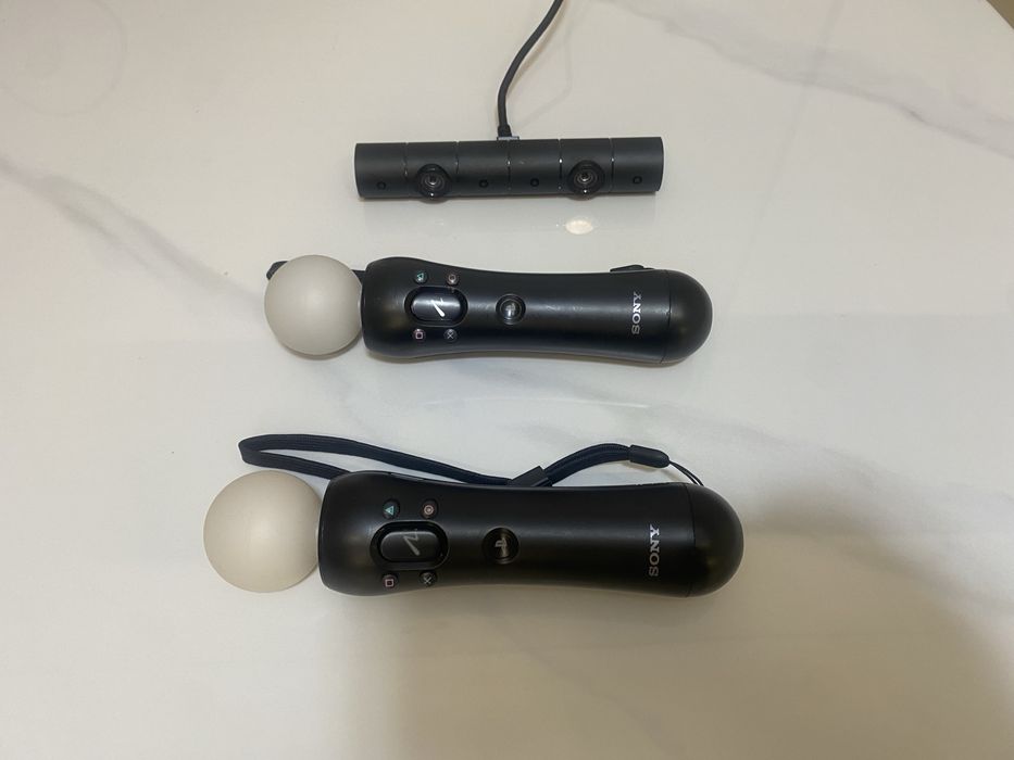 PS4 Pro c контроллерами движения