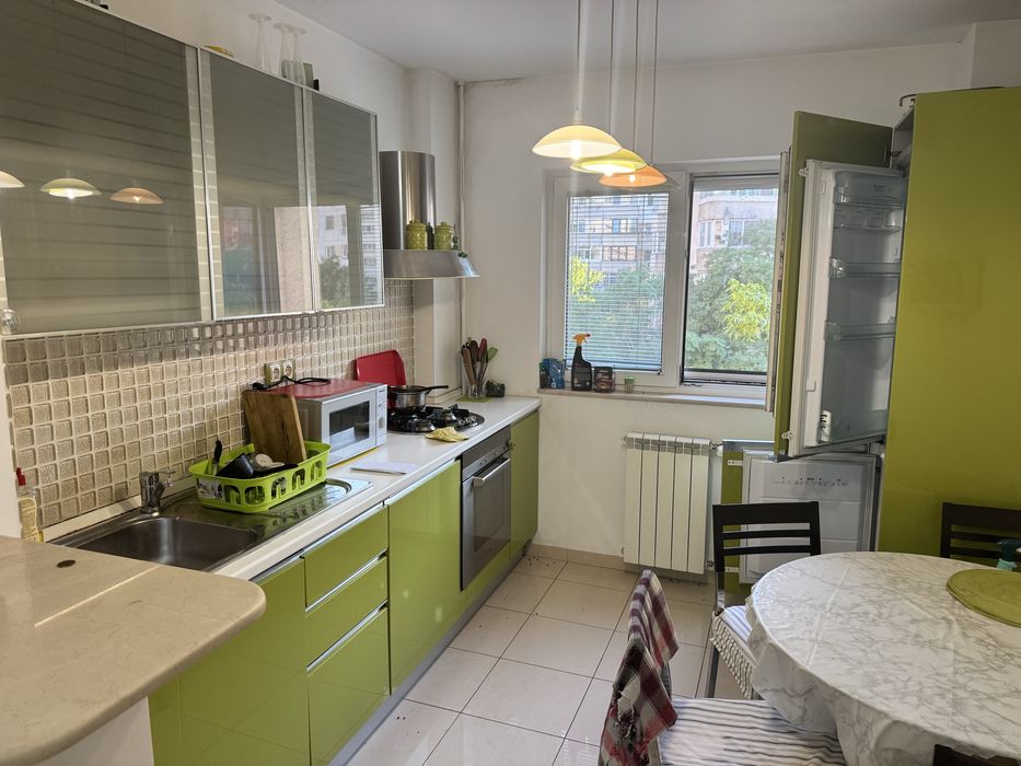 Inchiriez apartament 2 camere - Calea Vacaresti 240