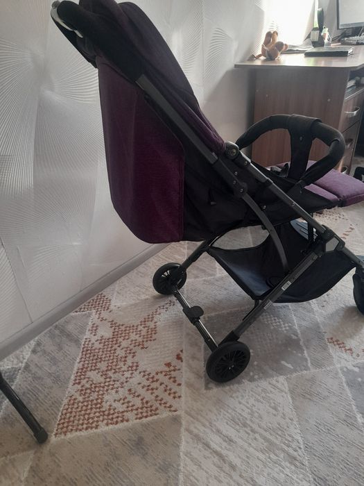 Коляска 10000 продам