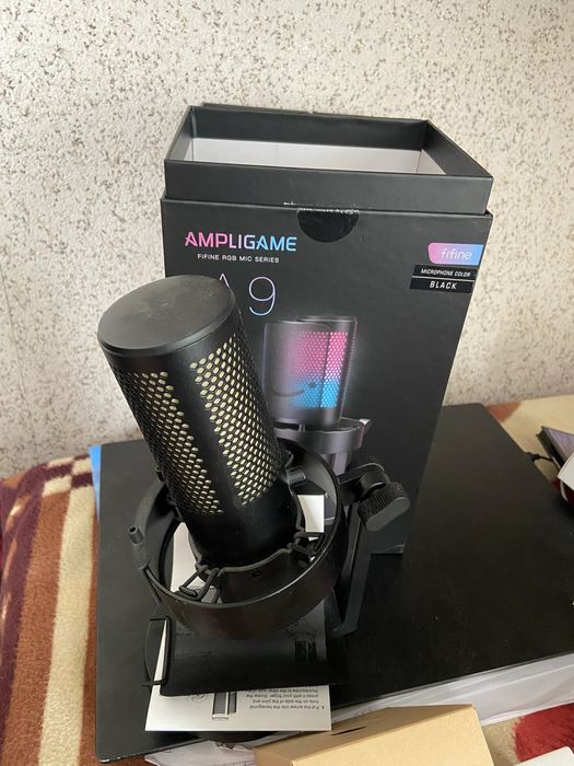 Продам микрофон новый