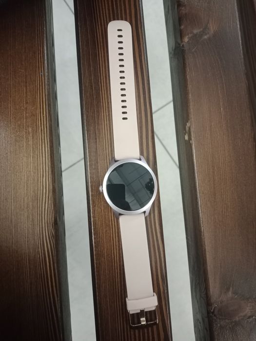 Продам Смарт часы новые