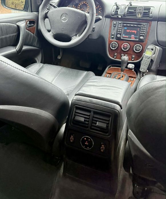 Mercedes Ml W163