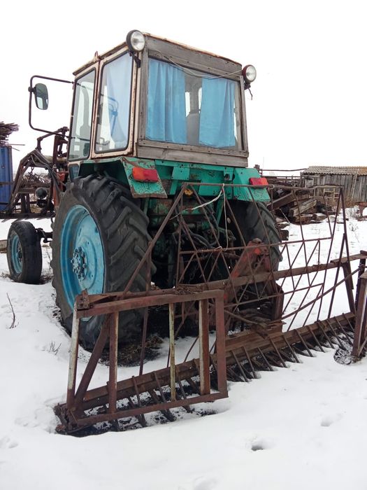 Продам трактор