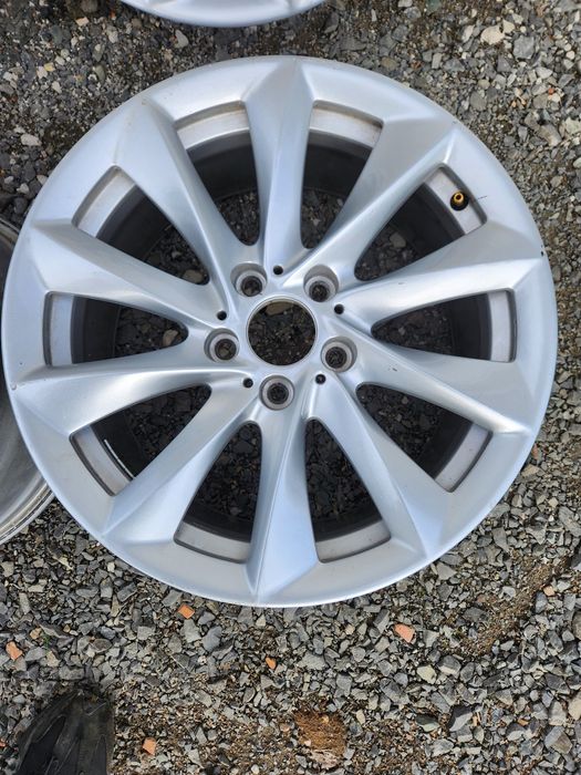 Jante 18 zoll BMW  seria 5 f10. 8jx18H2