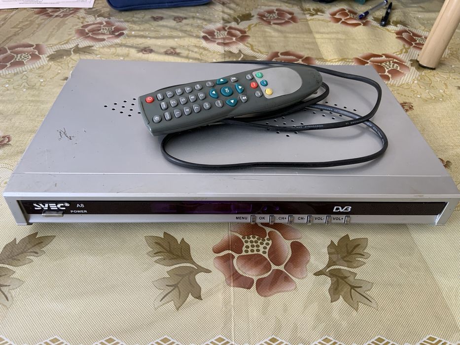 Спутниковое антенна