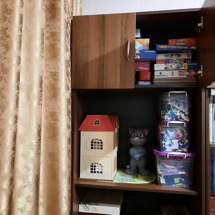 Шкаф. Цвет каштан.