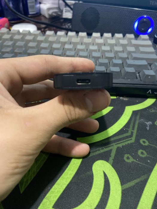 На продаже портативный SSD 512
