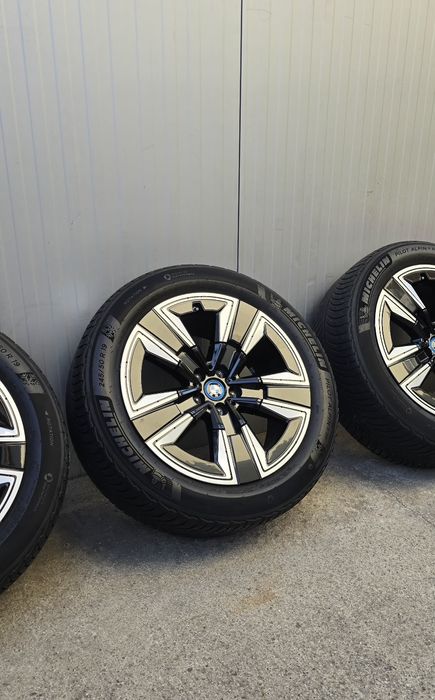 Оригинални 19" джанти BMW с гуми Michelin + TPMS – iX3 / X3 / X4
