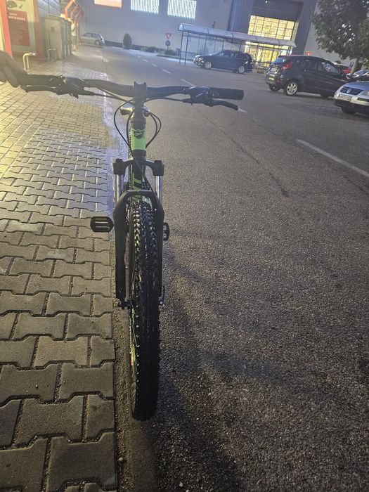 Vand biciclete in perfecta stare