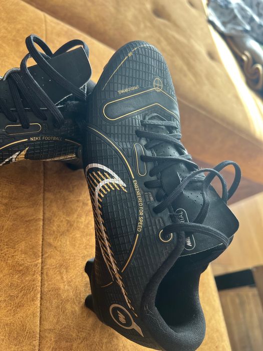 Детски футболни калеври Nike 33 размер