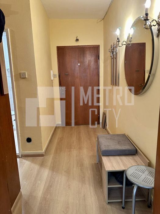Продава се Тристаен апартамент в София, Изгрев - 86 кв.м за 3954 €/кв.м - Снимка #8