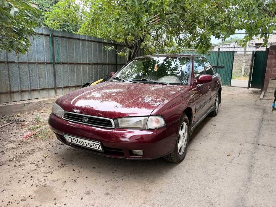 Subaru Legacy седан