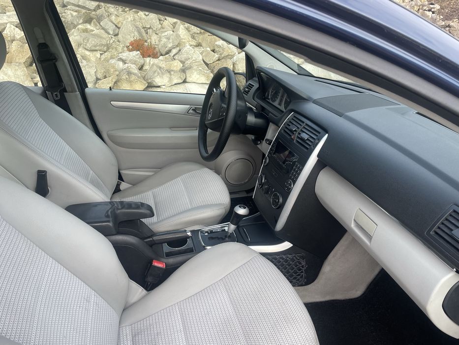 Vand mercedes b180 cdi