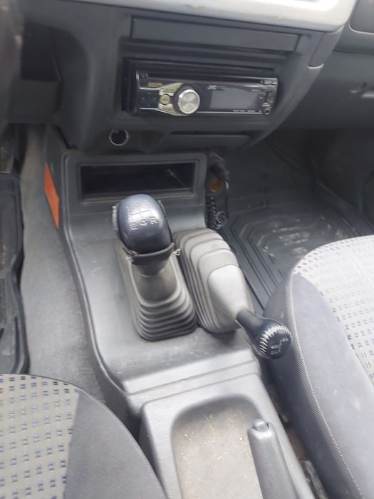 Mitsubishi l200 2004 133cp