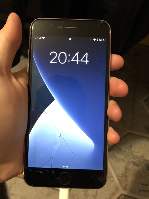 Айфоне 6s Плюс продам