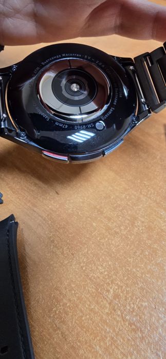 Смарт-часы Samsung Galaxy Watch6 Classic 47mm