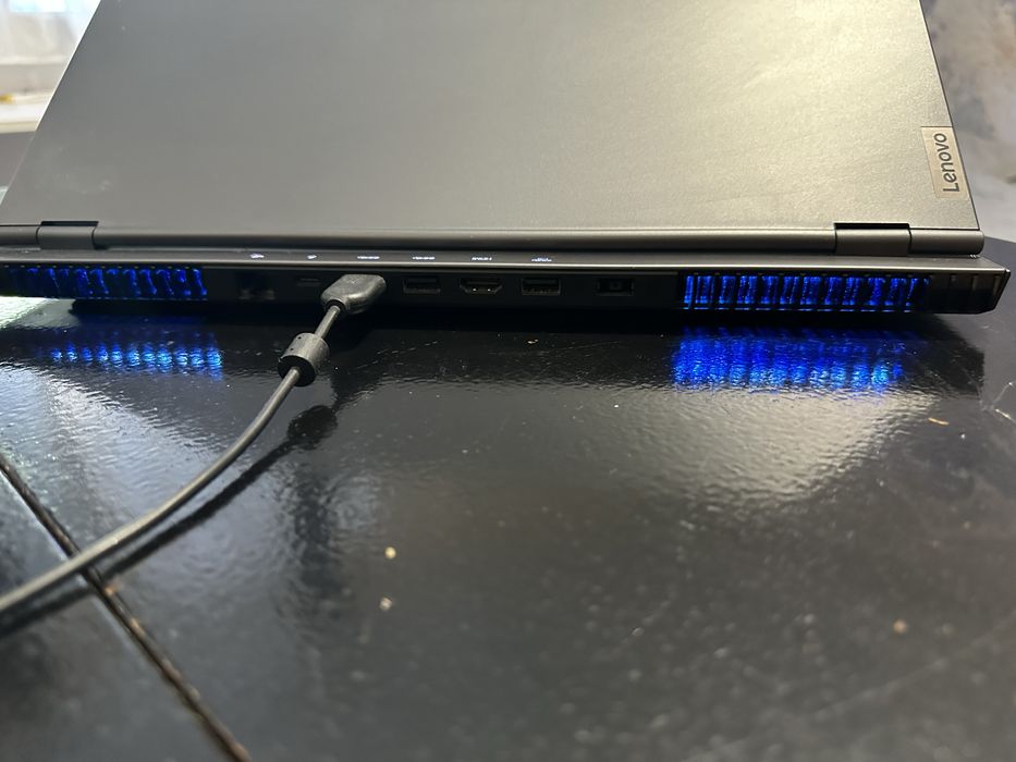 Лаптоп Lenevo Legion 7 pro