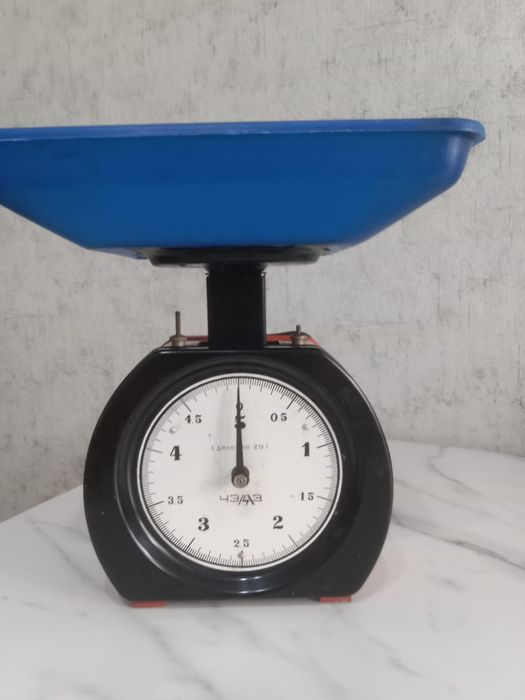 Весы и утюг срочно