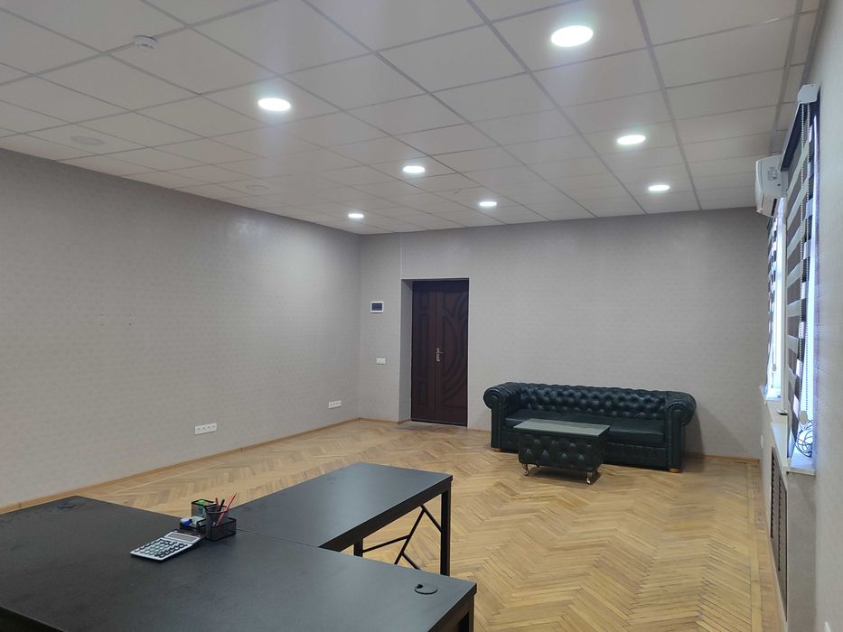 офис 50м2 центральная улица 1-линия ofis 50m2 markaziy kocha 1-qatorda