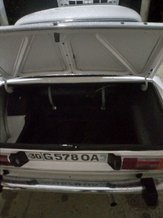 Срочно сотилади  Ваз