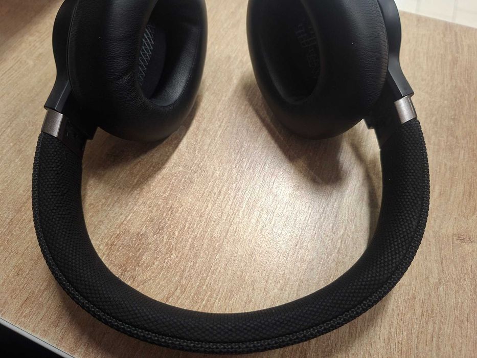 Casti bluetooth over ear JBL LIVE650BTNC wireless black