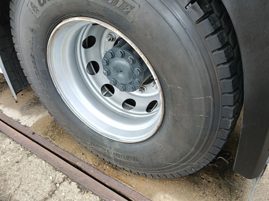 Vând Actros 18510