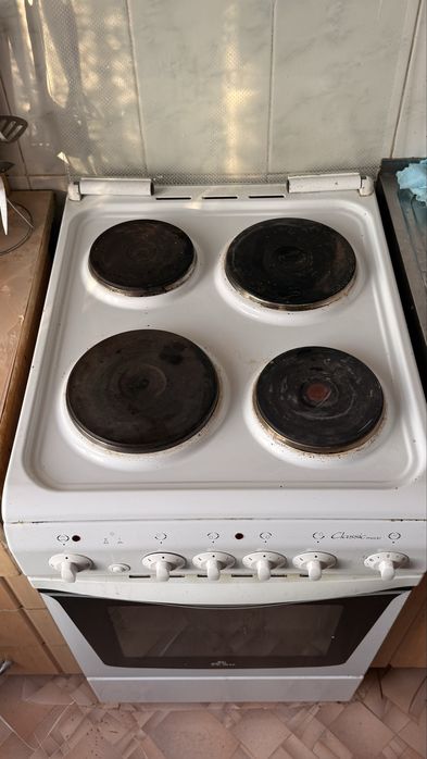 Электроплита Deluxe