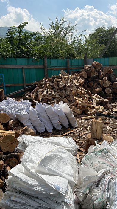 Дрова в мешках вышего сорта