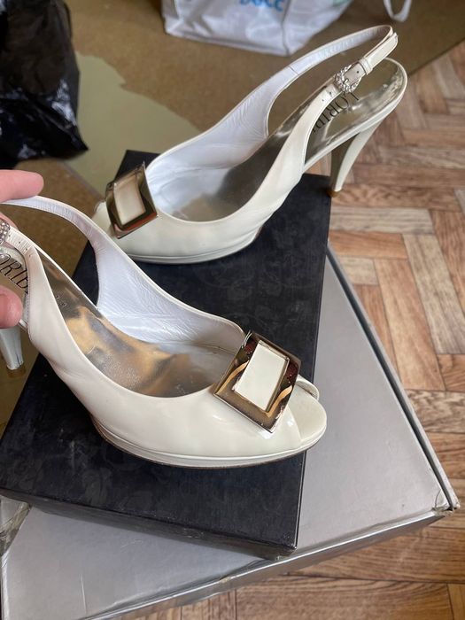 Продаю итальянскую обувь в отличном состоянии